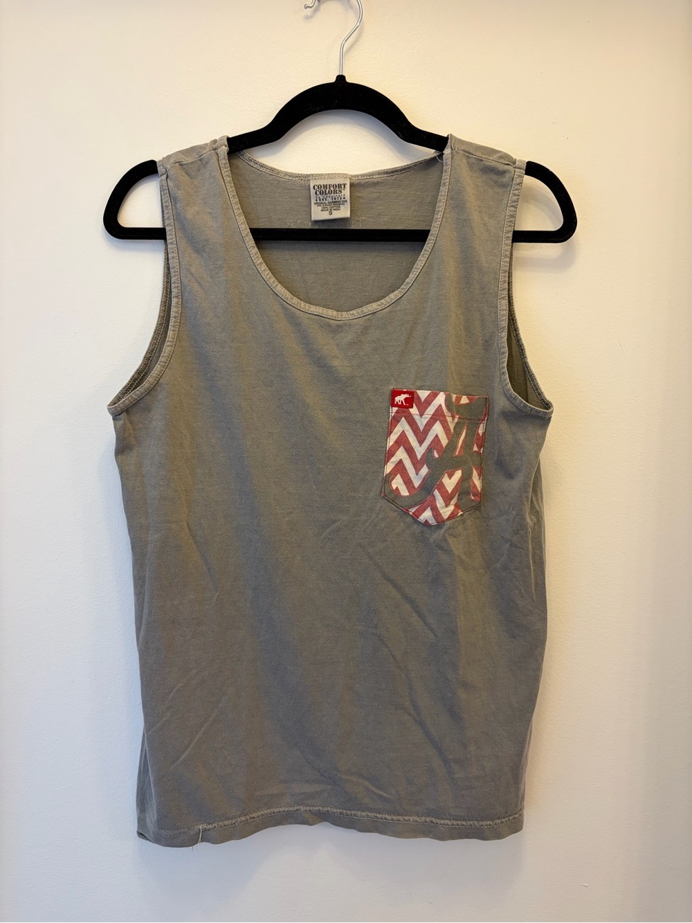 Comfort Colors TuskWear Tank Top Womens S Small Gray Chevron Pocket 100% Cotton